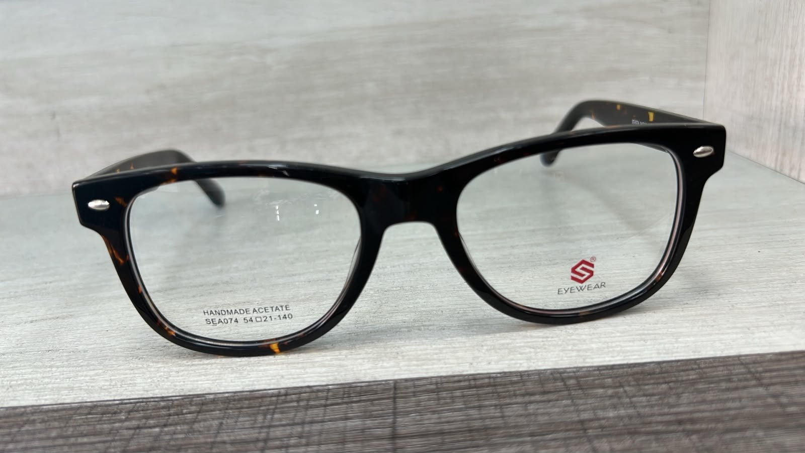 Montura EYEWEAR SEA074