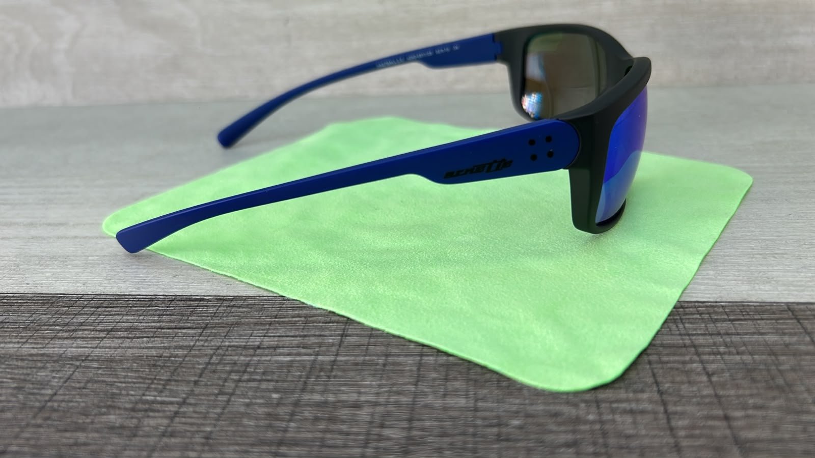 Lentes de sol Arnette 4242-2511, vista 3