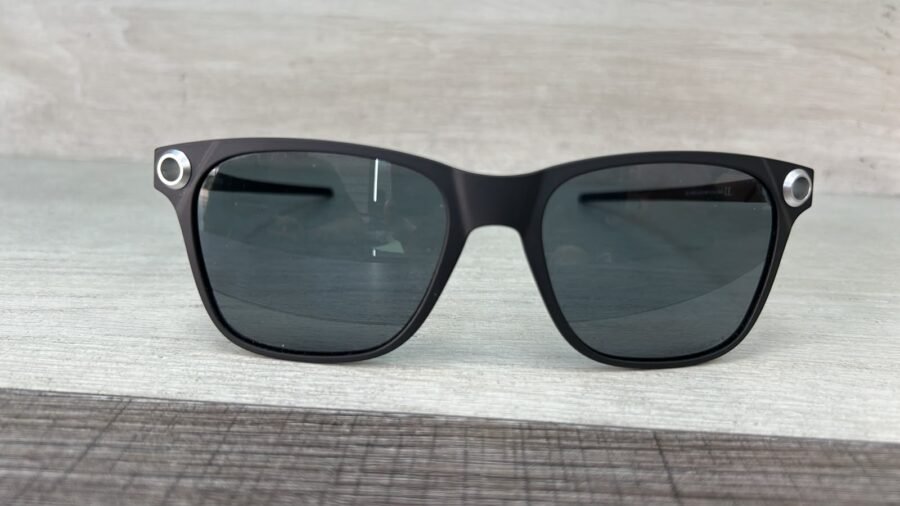Lentes de sol Oakley OO9102-E255